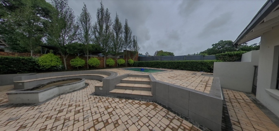 To Let  Bedroom Property for Rent in Waverley Gauteng