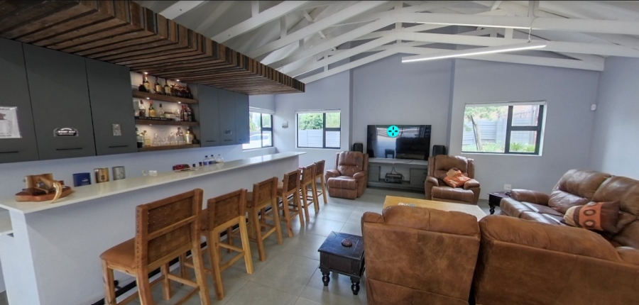 To Let  Bedroom Property for Rent in Waverley Gauteng