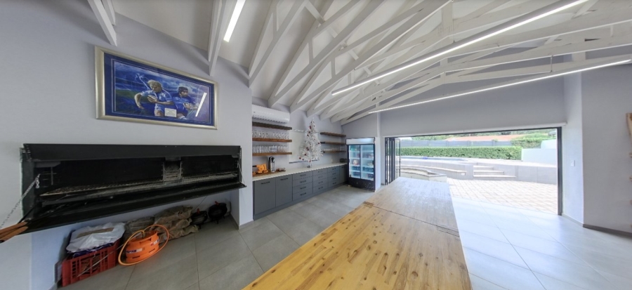 To Let  Bedroom Property for Rent in Waverley Gauteng