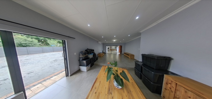To Let  Bedroom Property for Rent in Waverley Gauteng