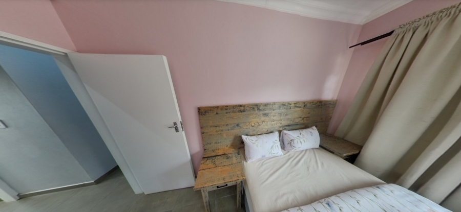 To Let  Bedroom Property for Rent in Waverley Gauteng
