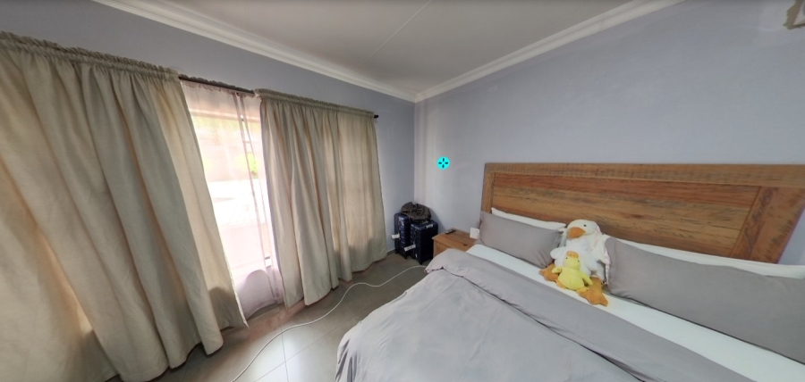 To Let  Bedroom Property for Rent in Waverley Gauteng