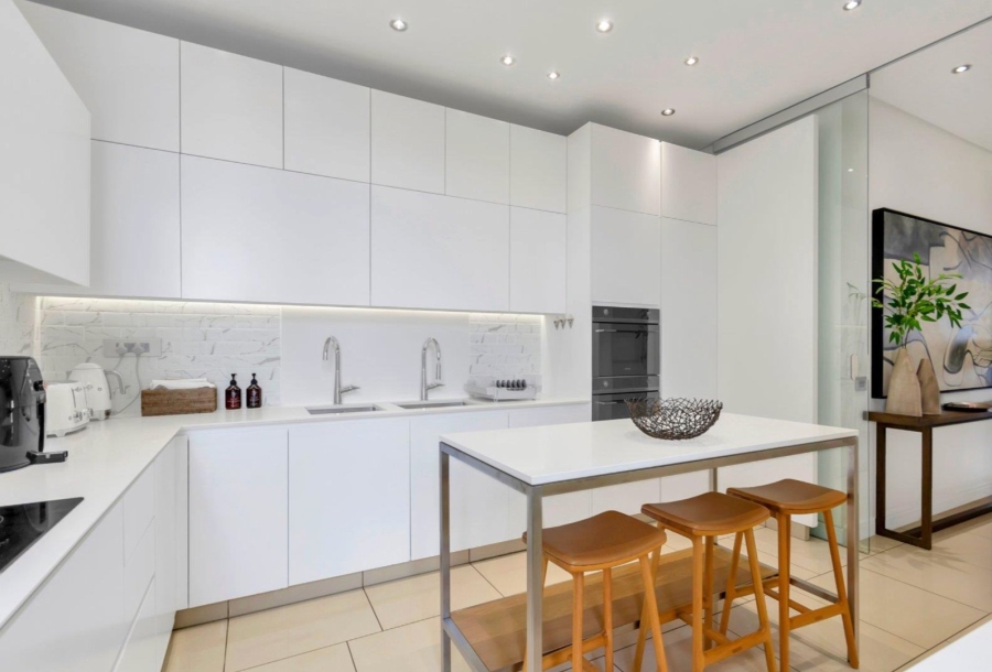 3 Bedroom Property for Sale in Sandhurst Gauteng