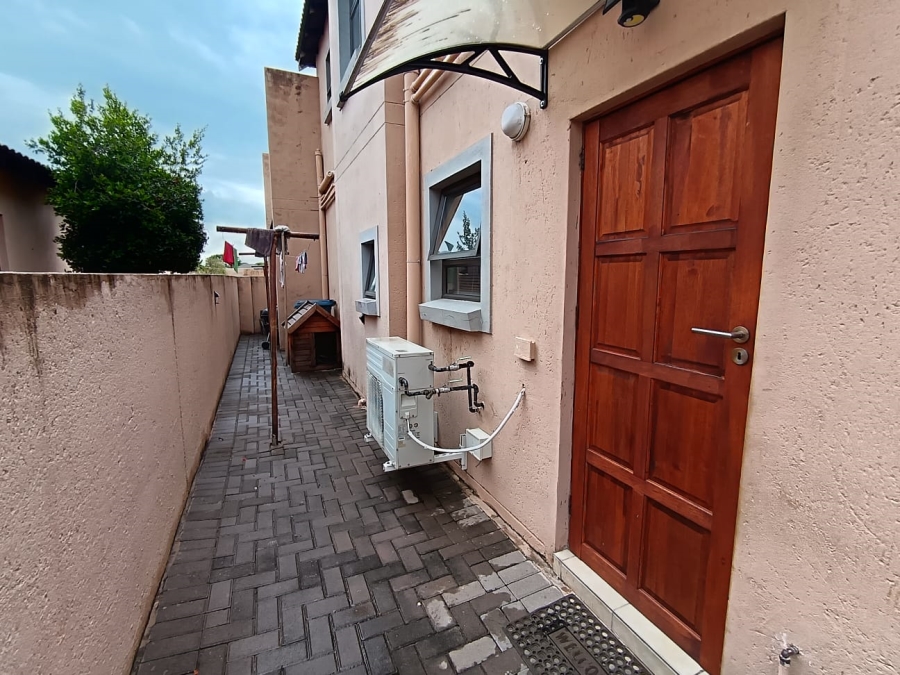 3 Bedroom Property for Sale in Montana Gauteng