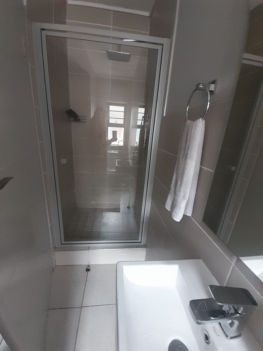 3 Bedroom Property for Sale in Rooihuiskraal North Gauteng