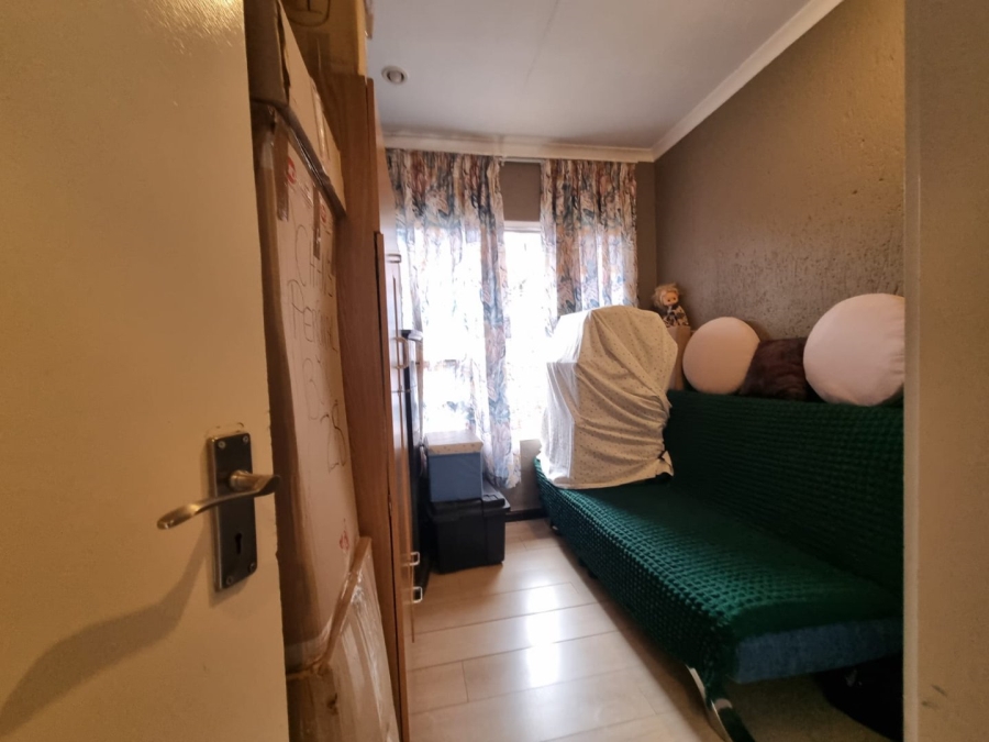 To Let 3 Bedroom Property for Rent in Buccleuch Gauteng