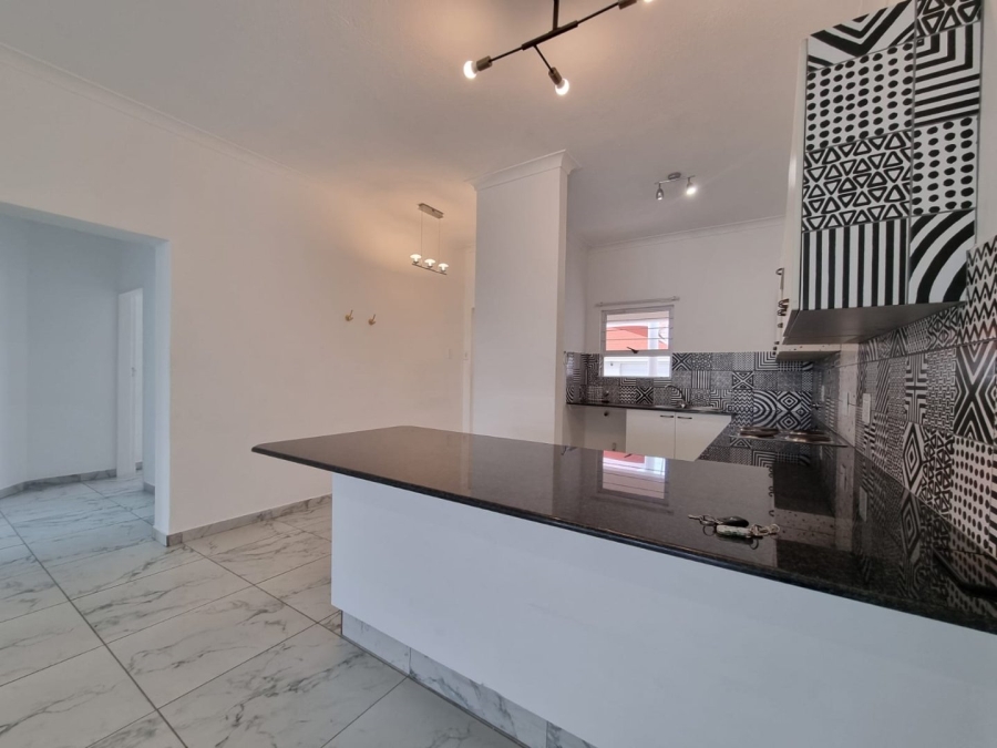 To Let  Bedroom Property for Rent in Illovo Gauteng