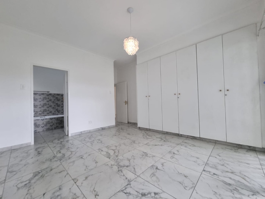 To Let  Bedroom Property for Rent in Illovo Gauteng