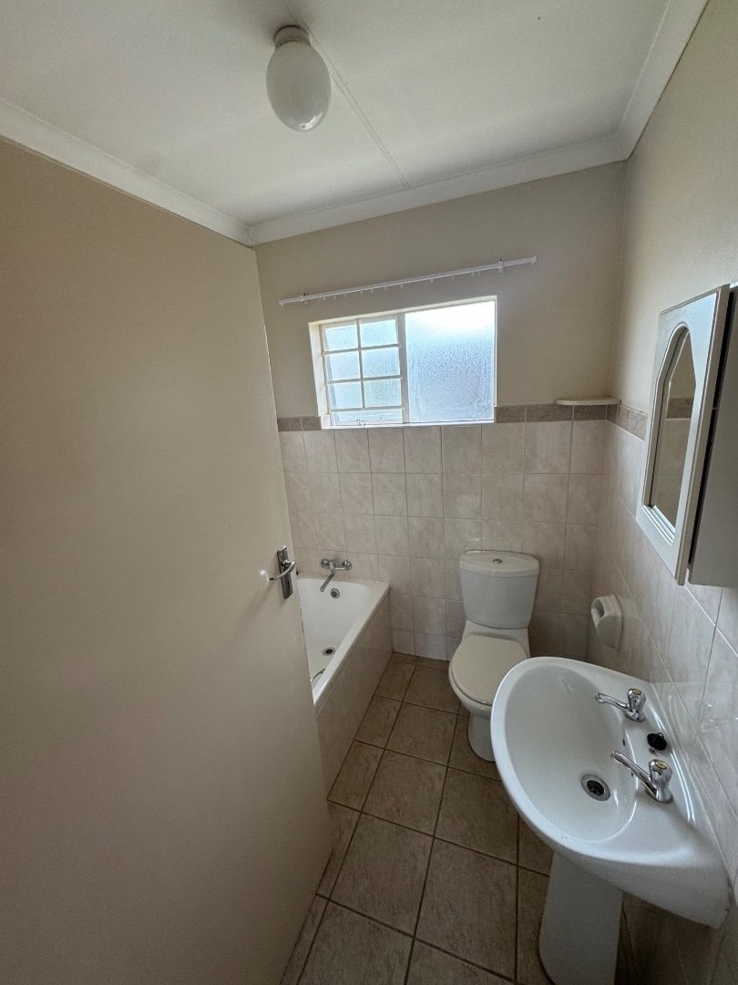 2 Bedroom Property for Sale in Montana Gauteng