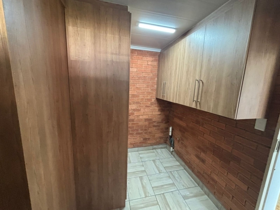 2 Bedroom Property for Sale in Montana Gauteng