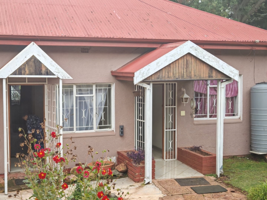 8 Bedroom Property for Sale in Observatory Gauteng