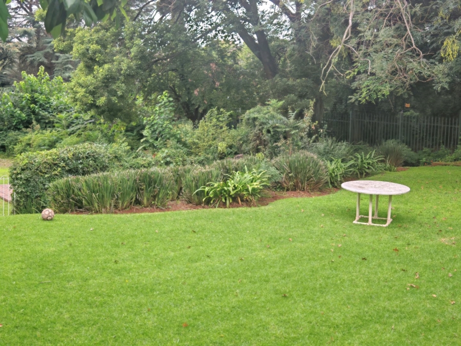 8 Bedroom Property for Sale in Observatory Gauteng