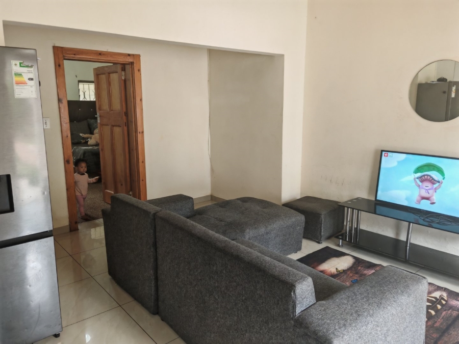 8 Bedroom Property for Sale in Observatory Gauteng