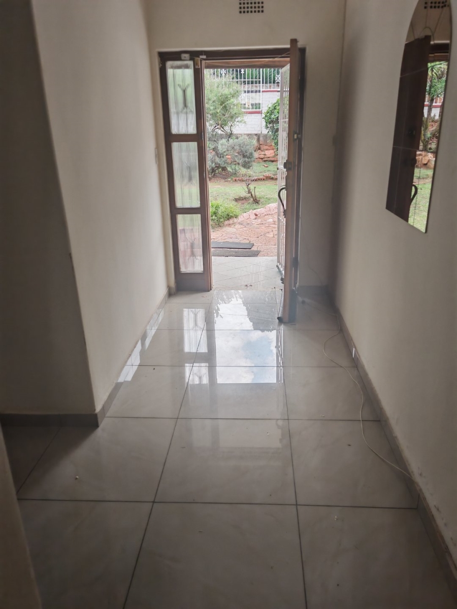 8 Bedroom Property for Sale in Observatory Gauteng