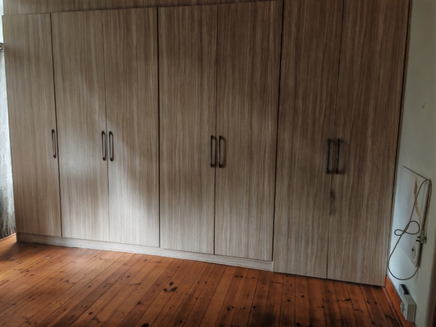 8 Bedroom Property for Sale in Observatory Gauteng