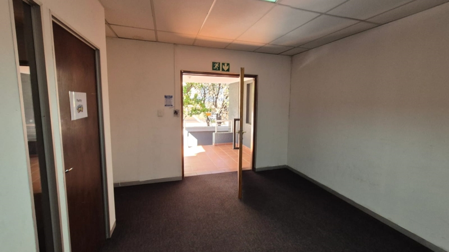 Commercial Property for Sale in Paulshof Gauteng