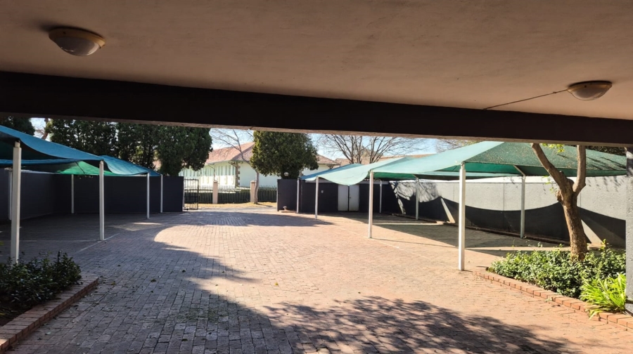 Commercial Property for Sale in Paulshof Gauteng