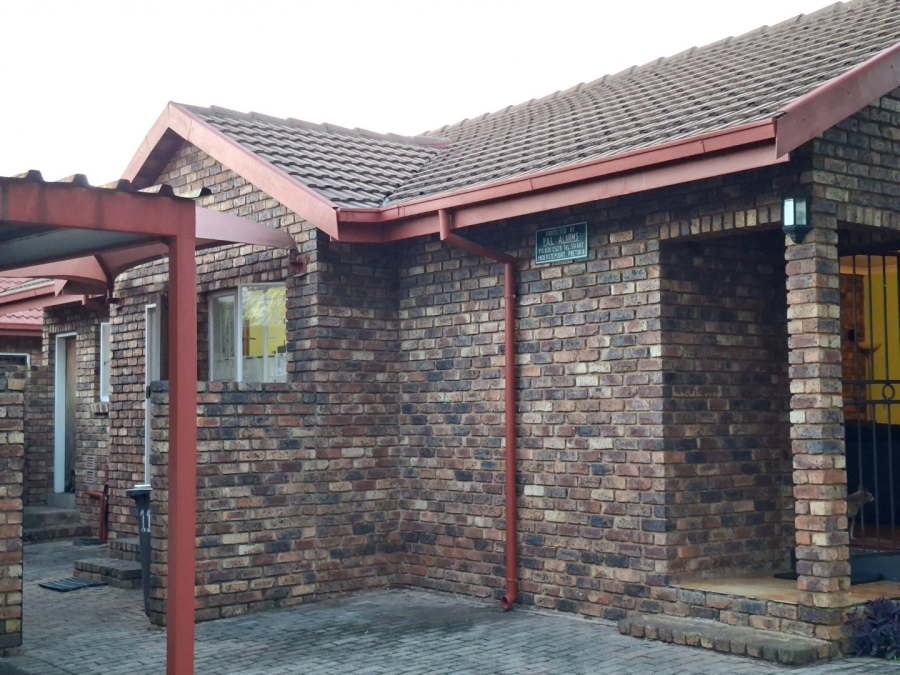  Bedroom Property for Sale in Suiderberg Gauteng