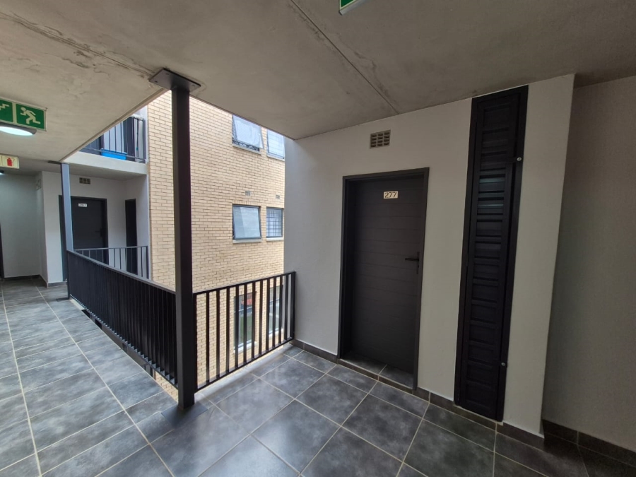 To Let 1 Bedroom Property for Rent in Elardus Park Gauteng