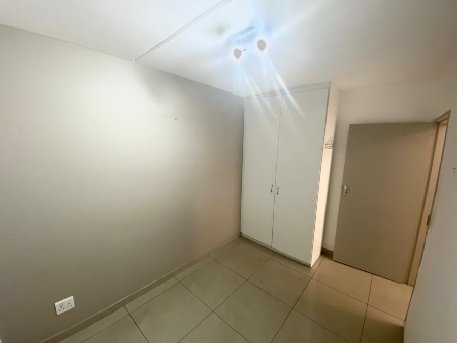 To Let 2 Bedroom Property for Rent in North Riding Gauteng