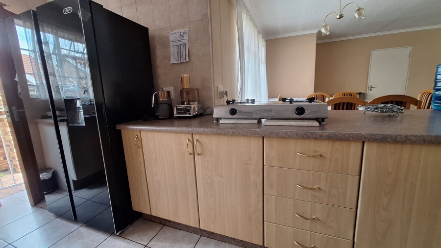 2 Bedroom Property for Sale in Arcon Park Gauteng