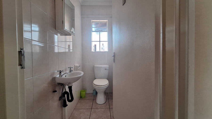 2 Bedroom Property for Sale in Arcon Park Gauteng