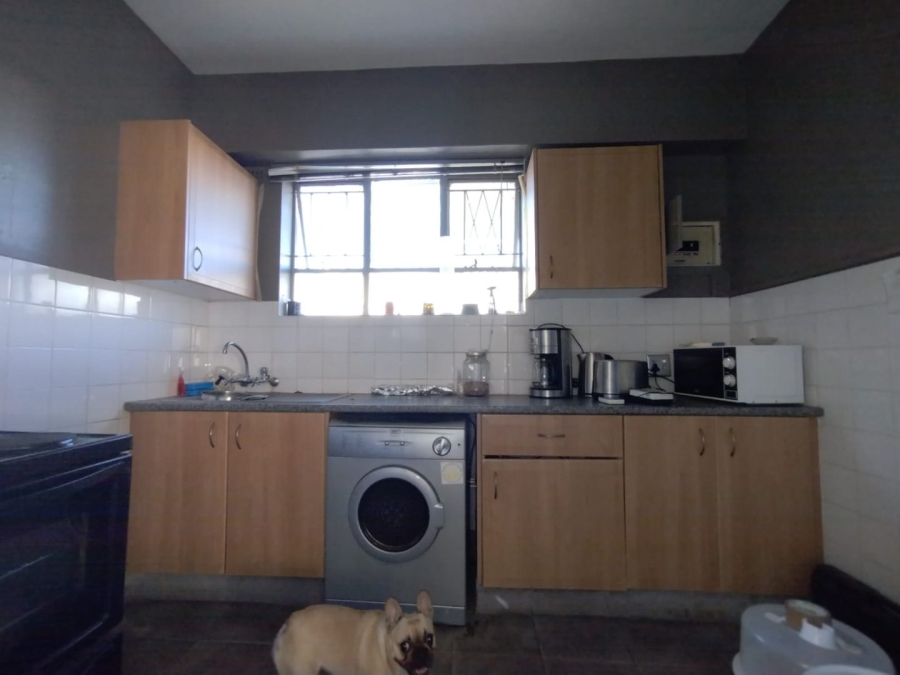 To Let 1 Bedroom Property for Rent in Parkview Gauteng