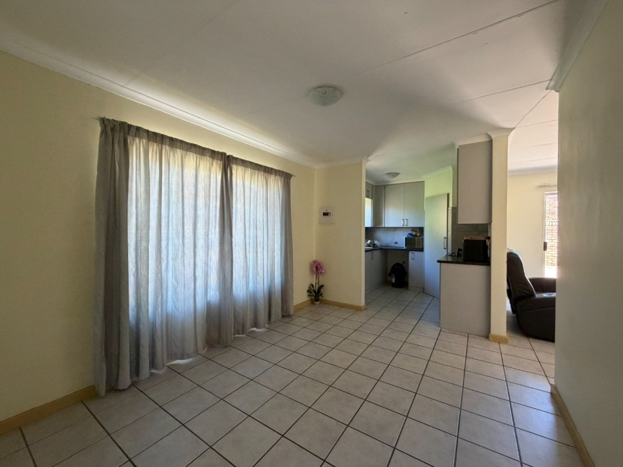 2 Bedroom Property for Sale in Highveld Gauteng