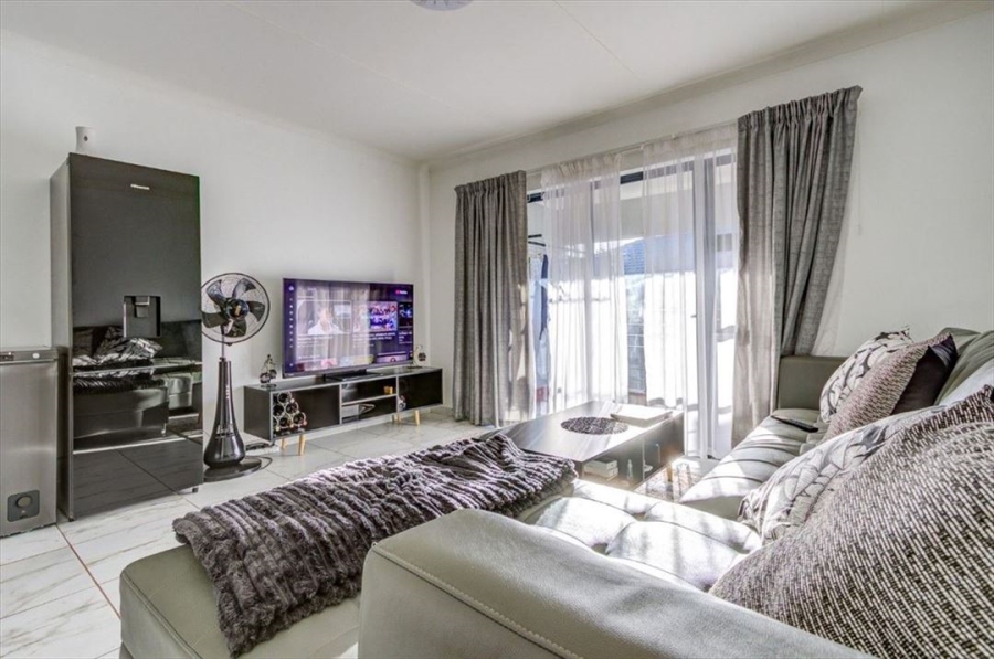 2 Bedroom Property for Sale in Pomona AH Gauteng