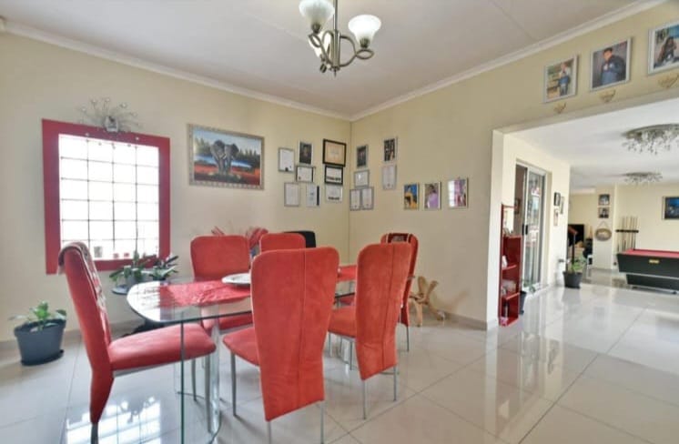 5 Bedroom Property for Sale in Elandspark Gauteng