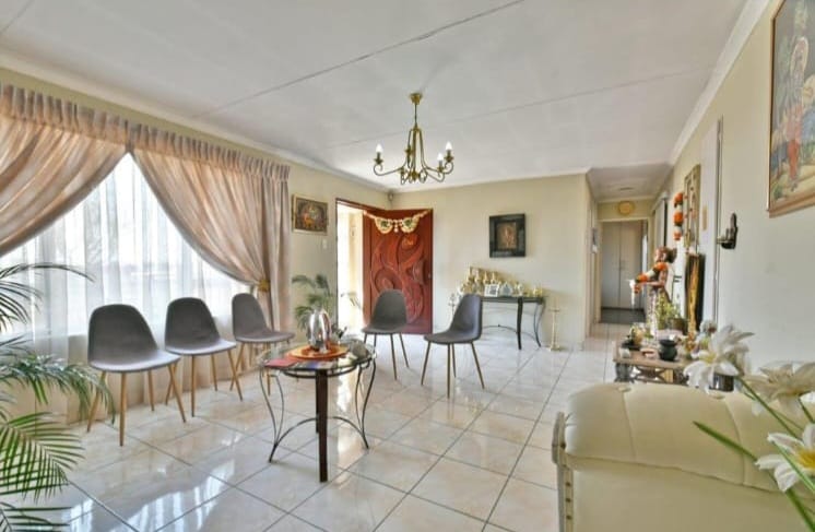 5 Bedroom Property for Sale in Elandspark Gauteng