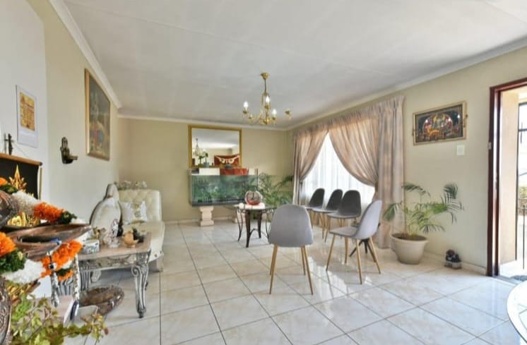 5 Bedroom Property for Sale in Elandspark Gauteng