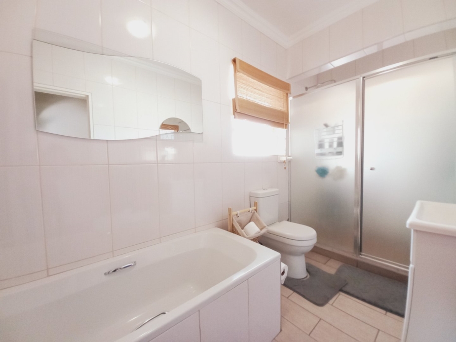 3 Bedroom Property for Sale in Eden Glen Gauteng