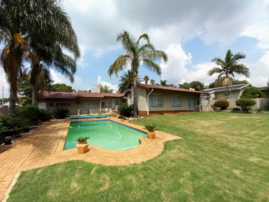 3 Bedroom Property for Sale in Eden Glen Gauteng