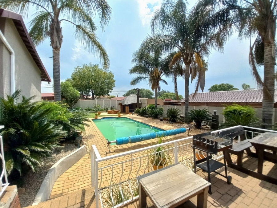 3 Bedroom Property for Sale in Eden Glen Gauteng