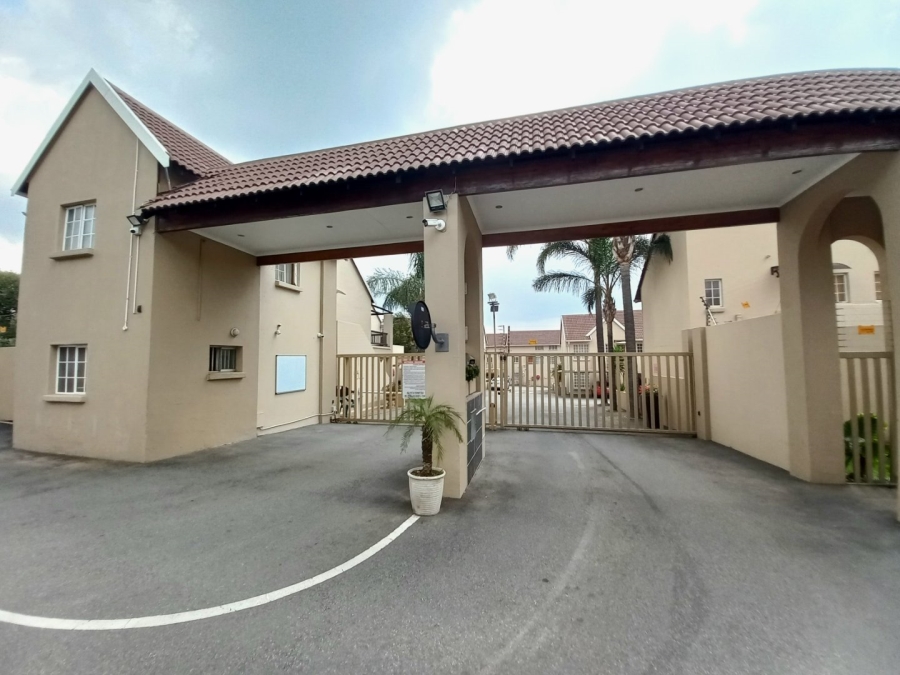 2 Bedroom Property for Sale in Eden Glen Gauteng