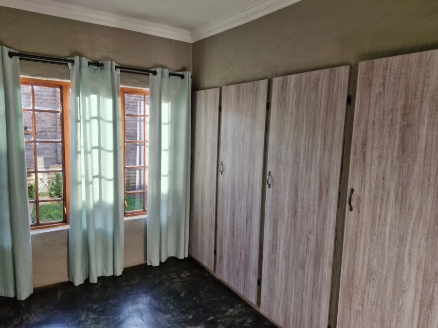 To Let 2 Bedroom Property for Rent in Bredell Gauteng