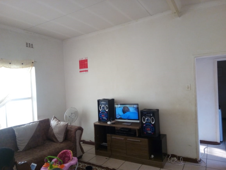 2 Bedroom Property for Sale in Pretoria West Gauteng