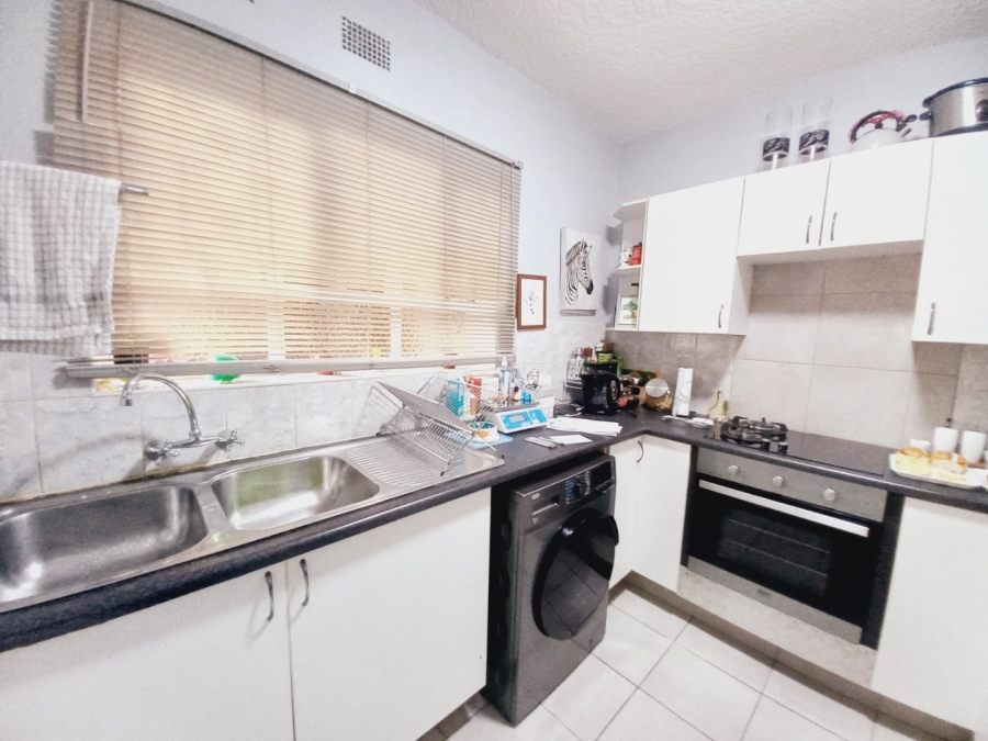 1 Bedroom Property for Sale in Edenvale Central Gauteng