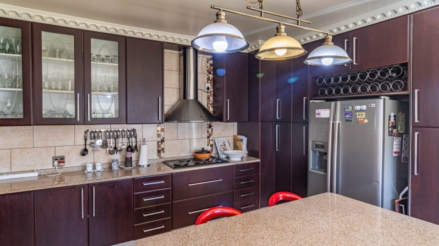 3 Bedroom Property for Sale in Mulbarton Gauteng