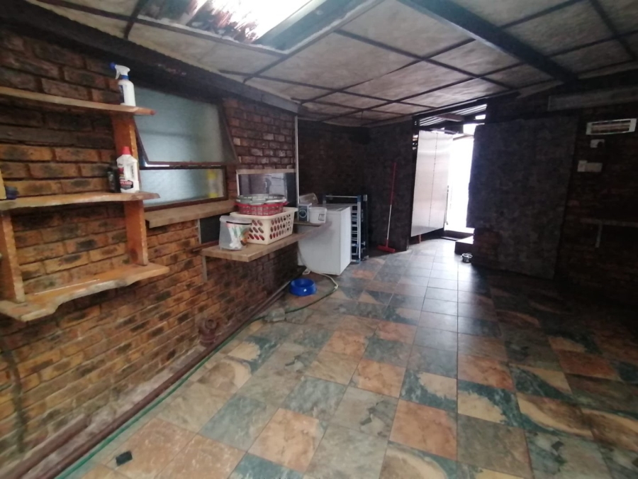 3 Bedroom Property for Sale in Bonaero Park Gauteng