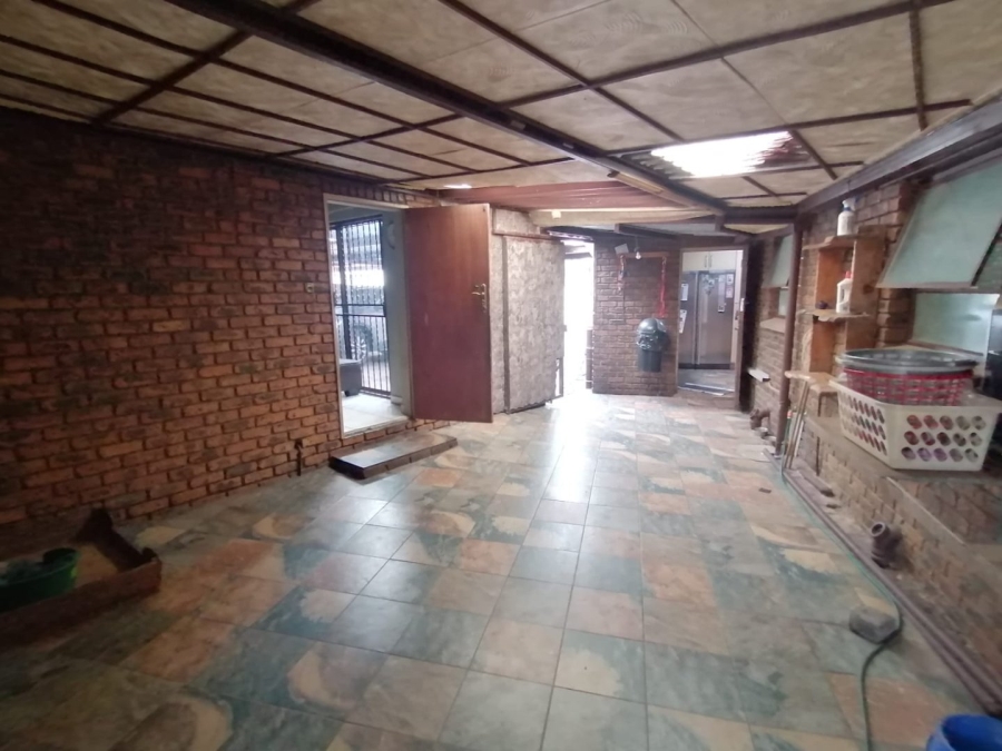 3 Bedroom Property for Sale in Bonaero Park Gauteng