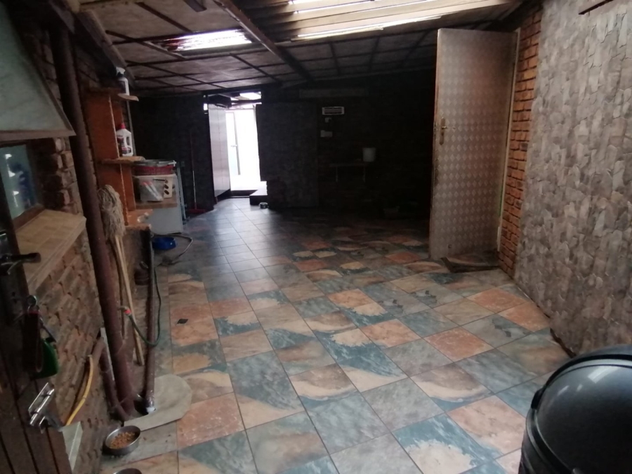 3 Bedroom Property for Sale in Bonaero Park Gauteng