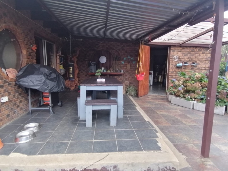 3 Bedroom Property for Sale in Bonaero Park Gauteng