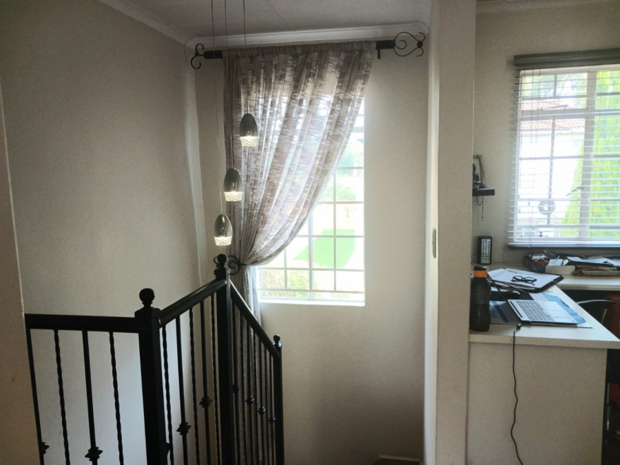 3 Bedroom Property for Sale in Kyalami Hills Gauteng