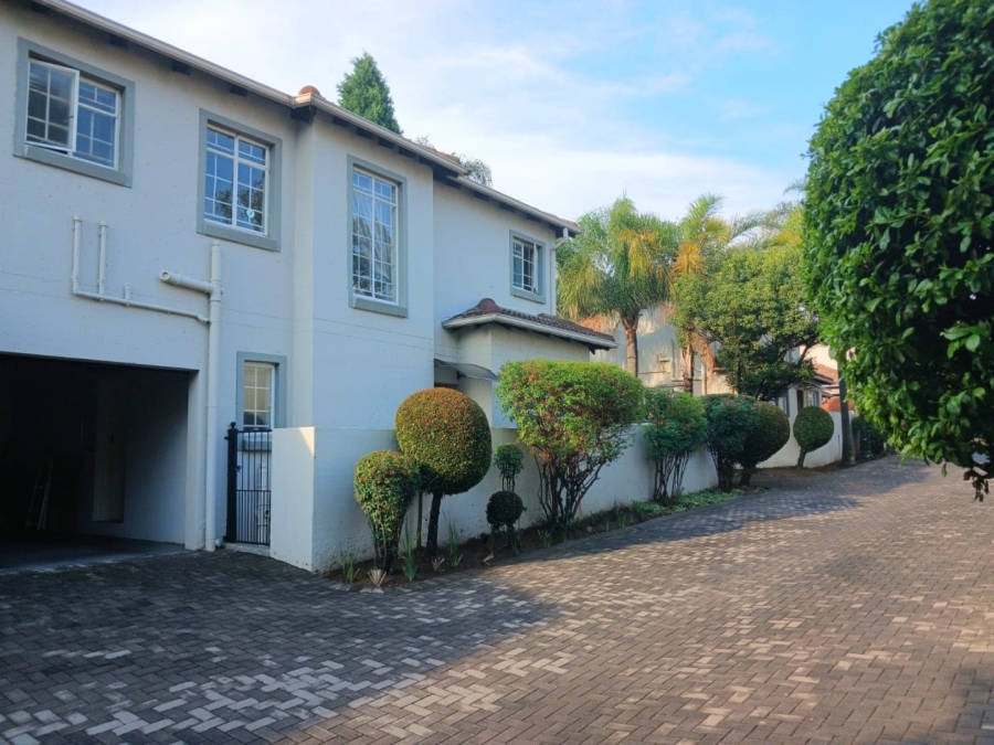 3 Bedroom Property for Sale in Kyalami Hills Gauteng