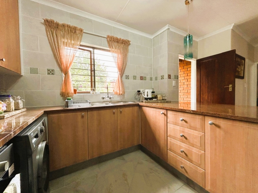2 Bedroom Property for Sale in Eco Park Gauteng