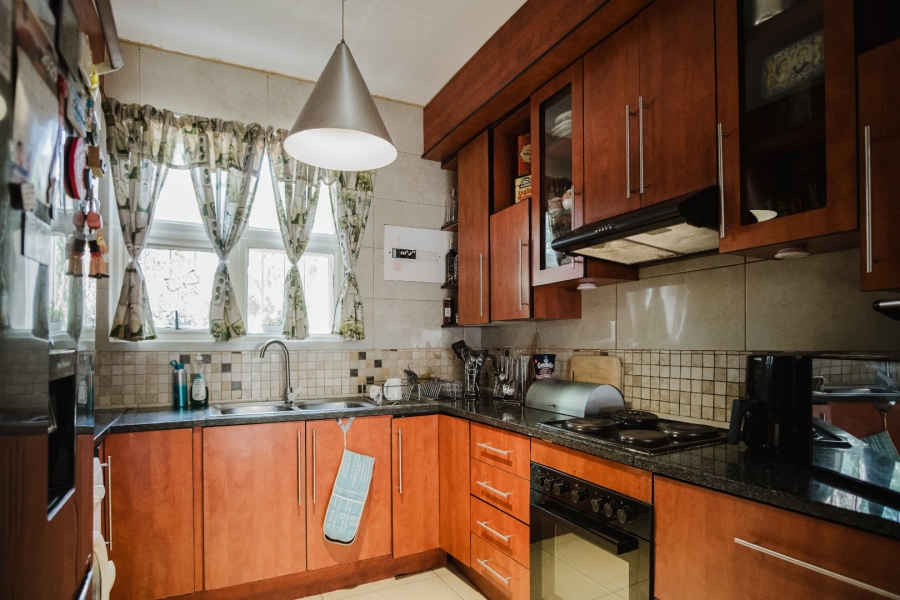 3 Bedroom Property for Sale in Bassonia Gauteng