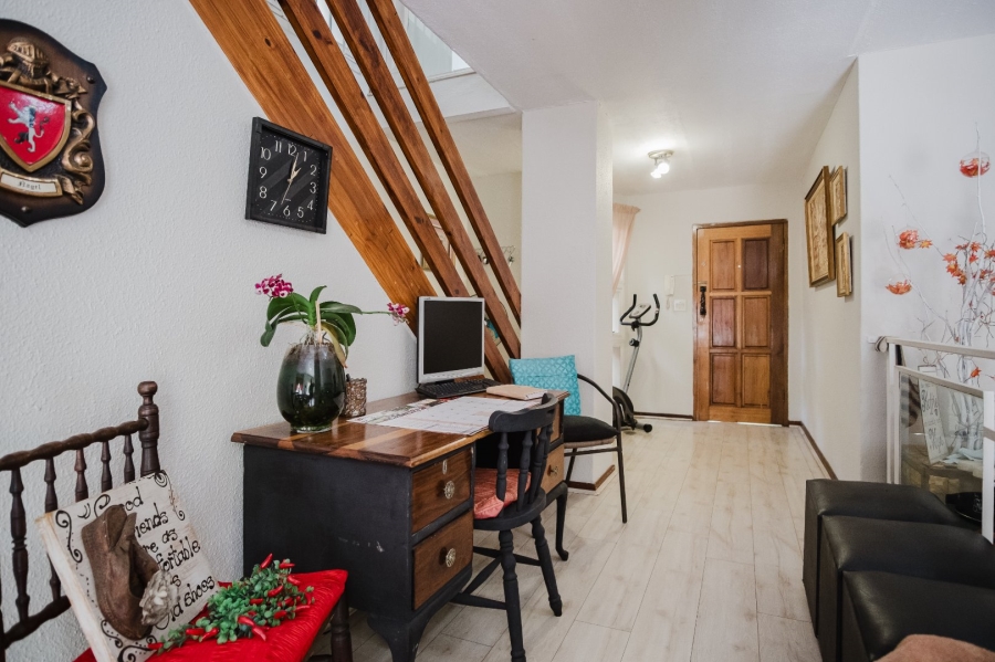 3 Bedroom Property for Sale in Bassonia Gauteng