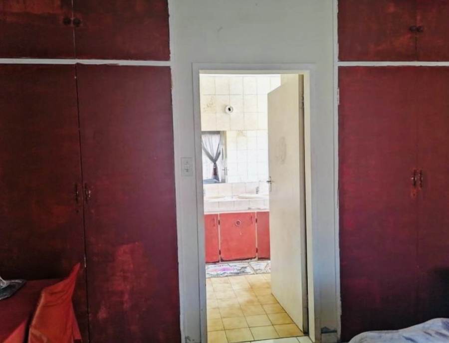 3 Bedroom Property for Sale in Bezuidenhout Valley Gauteng